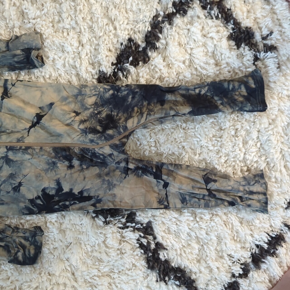 2 babybreez Black & Tan Tie Dye LUXIE® - Picture 2 of 8